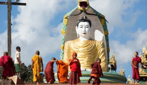 El fundamentalismo budista acosa a cristianos y musulmanes en Myanmar