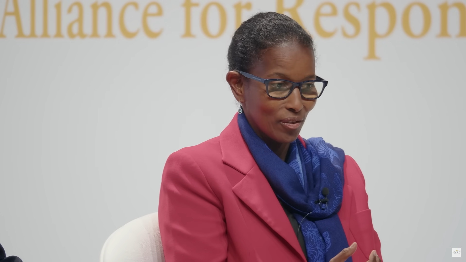 Ayaan Hirsi Ali asegura que ha dejado el atesmo y hoy es cristiana