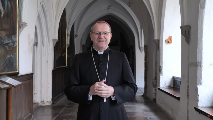 Mons. Wojda, ante los obispos europeos: No hay derecho a matar, sino derecho a proteger la vida