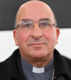 Monseor Fernando Chomali