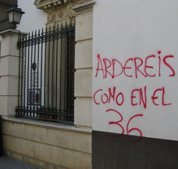 Detenidos y puestos en libertad, con cargos, los autores de pintadas contra iglesias sevillanas