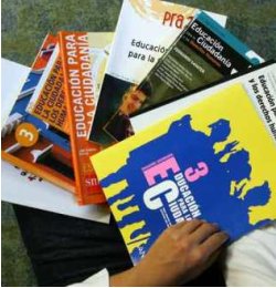 Un Instituto en las Islas Baleares retira un libro de EpC que condena el aborto