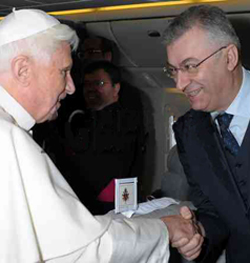 Dr. Patricio Polisca: «ejercitar la profesión médica sirviendo al Papa y a la Iglesia es un sueño hecho realidad»