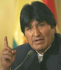 La lder parlamentaria del partido de Evo Morales pide que la Iglesia Catlica sea expulsada de Bolivia