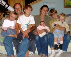 Las Familias Numerosas denuncian el recorte del Gobierno a las ayudas sociales
