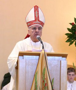 El obispo de Mostar-Duvno vuelve a prohibir la promoción de las supuestas apariciones en Medjugorje