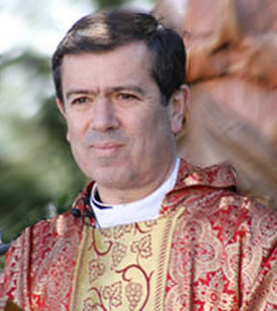 Renuncia temporal del Director General de los Legionarios de Cristo, padre lvaro Corcuera