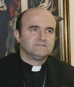 Mons. Munilla defiende el celibato en su programa de Radio Mara