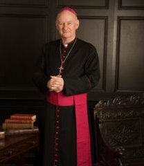Primera renuncia de un obispo irlandés por permitir abusos sexuales entre su clero