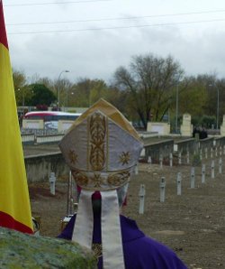 Mons. Reig Pla pide que el camposanto de Paracuellos del Jarama sea lugar de peregrinacin