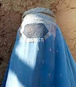 El Supremo confirma la sentencia que anuló la prohibición del uso del burka en Lérida