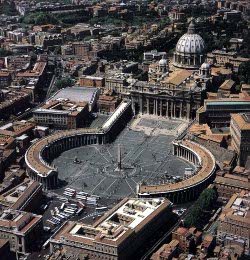 Benedicto XVI y la Curia Romana terminan sus ejercicios espirituales 