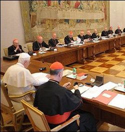 Benedicto XVI: el abuso de menores es un delito odioso y un grave pecado