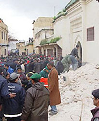 Mueren 40 fieles musulmanes marroquíes al caerse el minarete de la mezquita donde oraban