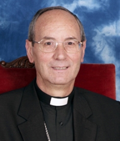 Monseñor Camilo Lorenzo: «Si los monjes se van de Rabanal, se quedarían sin sacerdote unas seis parroquias»