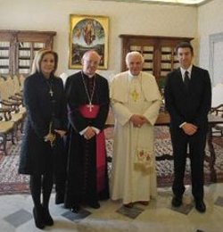 Nez Feijo invita al Papa a visitar Galicia en el 2011