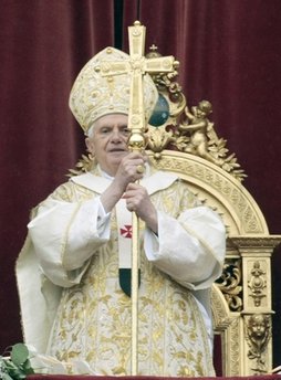 El Papa advierte de que es necesaria una conversin espiritual y moral para que el mundo salga de la crisis