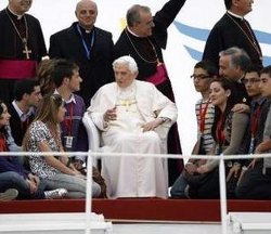 Benedicto XVI pide a los jvenes malteses que no tengan miedo de anunciar a Dios aun a contracorriente