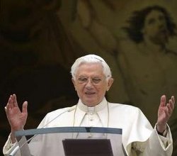 Benedicto XVI: «La condescendencia divina nos permite sacar provecho de la incredulidad del apóstol Tomás»