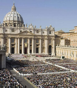 El Santo Padre anunciará el lunes la fecha de canonización de 800 nuevos santos