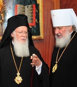 El Patriarca ecumnico de Constantinopla visita Mosc para poner fin al conflicto con la Iglesia Rusa
