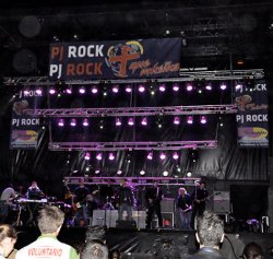 Ms de mil jvenes participaron en el PJ Rock 2010 organizado por la archidicesis de Toledo