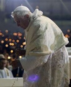 El Papa advierte del riesgo de que la fe se pierda en extensas regiones de la tierra