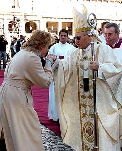 La Comunidad de Madrid ofrecer abonos y albergues a los peregrinos de la JMJ 2011