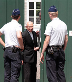 El Papa califica de deplorable y sorprendente la actuación de la policía belga contra la Iglesia