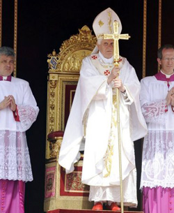 Benedicto XVI celebrar una Misa por el bicentenario de la independencia de los pases iberoamericanos