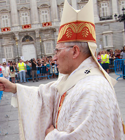 El Cardenal Rouco propone el amor de Dios como respuesta al aborto, los ataques a la familia y la crisis