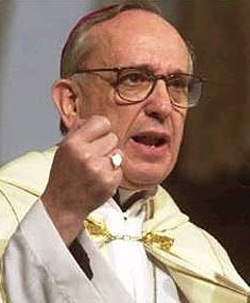 El Cardenal Bergoglio asegura que la ley sobre el matrimonio gay es una «movida» de Satanás
