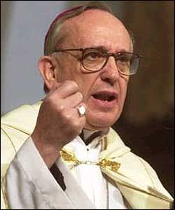 Cardenal Bergoglio: «Buenos Aires es una fábrica de esclavos y una picadora de carne»