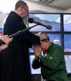 Chvez busca ahora reconciliarse con la Iglesia Catlica