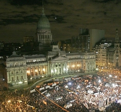Cientos de miles de argentinos se manifiestan en Buenos Aires contra el matrimonio homosexual