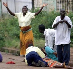 Musulmanes nigerianos atacan a cristianos tras la victoria del católico Goodluck Jonathan
