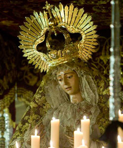 La Hermandad de los Panaderos ofrece la imagen de la Virgen de Regla para el Va Crucis de la JMJ Madrid 2011
