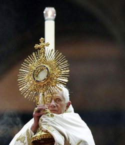 El Papa y los obispos convocan a todos los catlicos a la Vigilia por la Vida naciente
