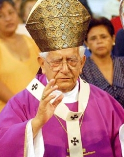 El Cardenal Terrazas muestra su pleno apoyo al arzobispo de Cochabamba