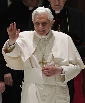 Benedicto XVI recuerda que no se puede interpretar las Escrituras olvidando que son inspiradas por Dios