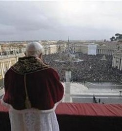 En 2011 la Santa Sede cerró con 15 millones de pérdidas y el Estado Vaticano con superávit de 21 millones 