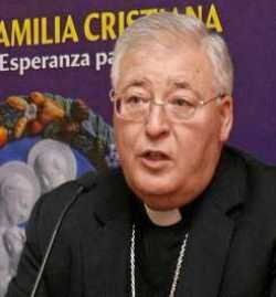 Mons. Reig Pla: Europa ignora el gran bien social que supone la familia para las sociedades