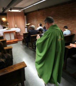 Se suspenden las misas en la Universidad de Barcelona mientras no se garantice la seguridad de los fieles