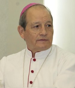 Mons Chávez Botello: «la desintegración y violencia intrafamiliar marca gravemente al niño»