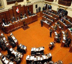 La izquierda peruana vuelve a presentar un proyecto de ley para despenalizar el aborto