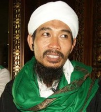 Un lder musulmn invita a los cristianos a abandonar una regin de Indonesia o sufrirn violencia