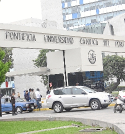El campus de la universidad rebelde peruana se convierte en punto de encuentro de abortistas