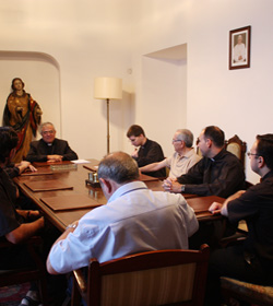 Mons. Demetrio Gonzlez se rene con laicos y consiliarios de Accin Catlica General de Crdoba