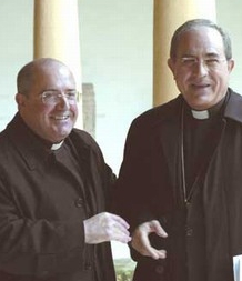 El Arzobispo de Sevilla y su auxiliar piden a todos los fieles que tengan una Biblia en casa
