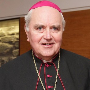 Dimite un obispo irlandés que ofreció dinero a una víctima de abusos para lograr un acuerdo extrajudicial